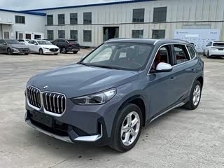 BMW X1, 2024 г., серебристый / серый, 23 500 км BMW X1 2023 sDrive20Li X设计套装