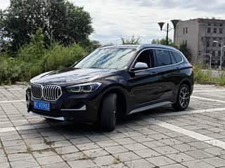 BMW X1, 2023 г., шампань / коричневый, 30 400 км BMW X1 2022 sDrive20Li комплектация «Стиль»