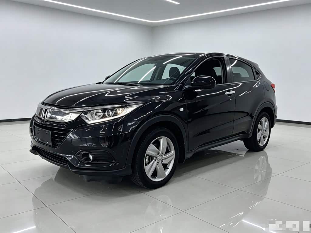 Honda 缤智, 2022 г., чёрный, 51 000 км Honda 缤智, 2022 г., чёрный, 51 000 км