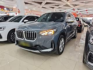 BMW X1, 2024 г., серебристый / серый, 19 700 км BMW X1 2023 sDrive20Li X设计套装