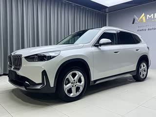 BMW X1, 2023 г., белый, 25 000 км BMW X1 2023 sDrive20Li X设计套装