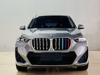 BMW X1, 2024 г., серебристый / серый, 55 000 км BMW X1 2023 xDrive25Li пакет M Sport