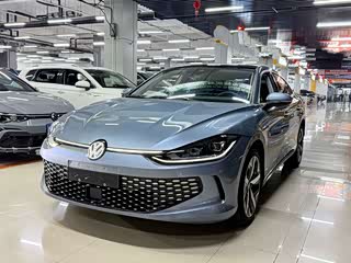 Volkswagen Lamando, 2024 г., синий, 24 000 км Volkswagen Lamando 2023 Lamando L 280TSI DSG комплектация «Кула»