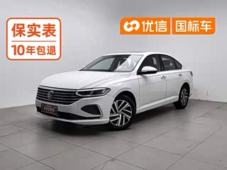 Volkswagen Lavida, 2023 г., белый, 70 500 км Volkswagen Lavida 2023 1.5L автомат пять миллионов версия