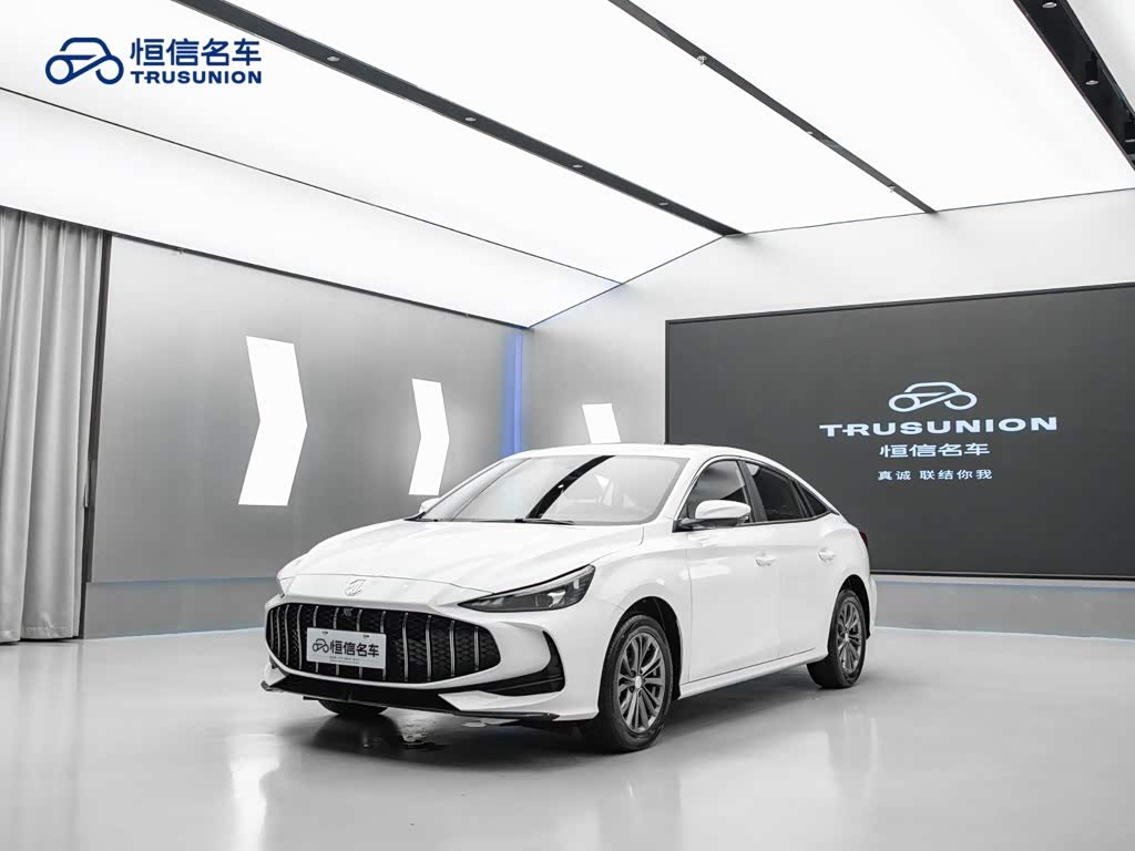 MG 5, 2025 г., белый, 12 000 км MG 5, 2025 г., белый, 12 000 км