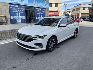 Volkswagen Lavida, 2024 г., белый, 7 000 км Volkswagen Lavida 2024 1.5L автомат пять миллионов версия
