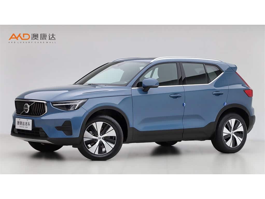 Volvo 沃尔沃XC40, 2024 г., синий, 49 000 км Volvo 沃尔沃XC40, 2024 г., синий, 49 000 км