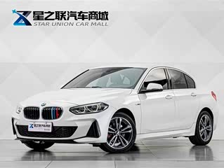 BMW 1 серия, 2021 г., белый, 70 600 км BMW 1 серия 2021 120i M Спорт