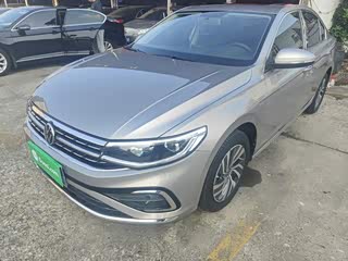 Volkswagen Bora, 2023 г., серебристый / серый, 29 400 км Volkswagen Bora 2023 200TSI DSG Юэсин версия