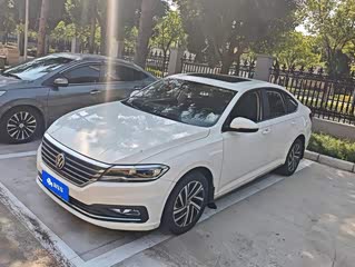 Volkswagen Lavida, 2021 г., белый, 57 900 км Volkswagen Lavida 2022 1.5L Автомат Комфорт