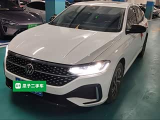 Volkswagen Lavida, 2024 г., белый, 23 000 км Volkswagen Lavida 2024 300TSI DSG исполнение «Звёздное небо» комплектация «Лидер»