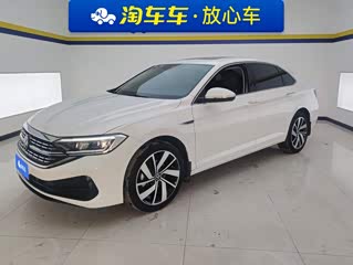 Volkswagen Sagitar, 2023 г., белый, 58 000 км Volkswagen Sagitar 2023 300TSI DSG комплектация «Чаоюэ»