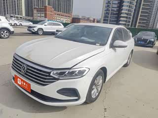 Volkswagen Lavida, 2024 г., белый, 70 000 км Volkswagen Lavida 2024 1.5L автомат Дэи версия
