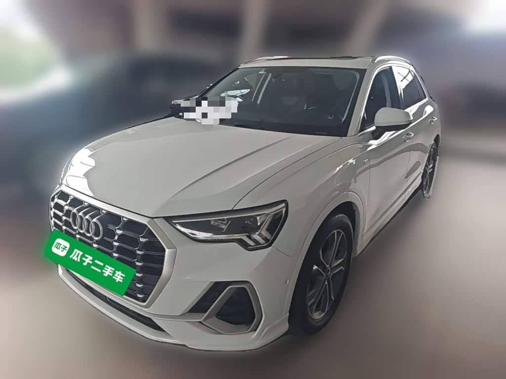 Audi Q3, 2022 г., белый, 71 600 км Audi 奥迪Q3, 2022 г., белый, 71 600 км