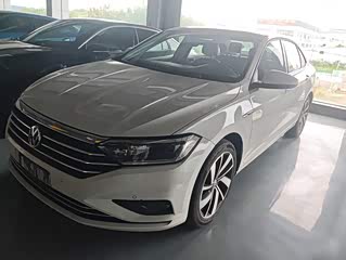 Volkswagen Sagitar, 2022 г., белый, 76 600 км Volkswagen Sagitar 2022 280TSI DSG Превосходство версия