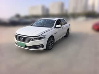 Volkswagen Lavida, 2022 г., белый, 61 400 км Volkswagen Lavida 2022 280TSI DSG Люкс