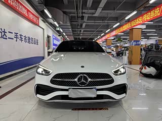 Mercedes-Benz C-Class, 2023 г., белый, 50 000 км Mercedes-Benz C-Class 2023 C 260 L Спорт