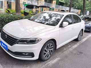 Volkswagen Lavida, 2022 г., белый, 59 200 км Volkswagen Lavida 2022 280TSI DSG Комфорт