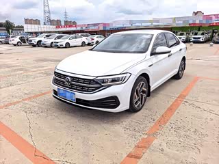 Volkswagen Sagitar, 2023 г., белый, 29 000 км Volkswagen Sagitar 2023 280TSI DSG комплектация «Чаоюэ Lite»