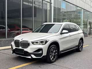 BMW X1, 2022 г., белый, 7 600 км BMW X1 2022 sDrive20Li комплектация «Эксклюзив»