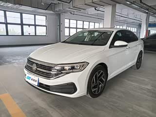 Volkswagen Sagitar, 2026 г., белый, 2 900 км Volkswagen Sagitar 2026 обновлённая версия 3000 × десять тысяч автомобилей, специальная серия 300TSI DSG комплектация «Чаоюэ»