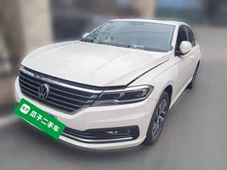 Volkswagen Lavida, 2022 г., белый, 32 800 км Volkswagen Lavida 2022 280TSI DSG Комфорт