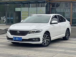 Volkswagen Lavida, 2022 г., белый, 66 000 км Volkswagen Lavida 2022 1.5L Автомат Комфорт