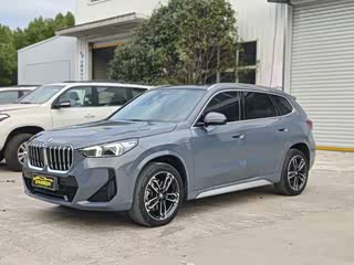 BMW X1, 2024 г., серебристый / серый, 45 000 км BMW X1 2024 sDrive25Li пакет M Sport
