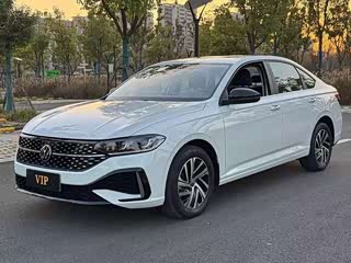 Volkswagen Lavida, 2025 г., белый, 20 000 км Volkswagen Lavida 2024 1.5L автомат Дэи версия