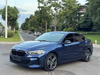 BMW 1 серия, 2021 г., белый, 13 500 км BMW 1 серия 2021 обновлённая версия 125i пакет M Sport, исполнение «Ночь»