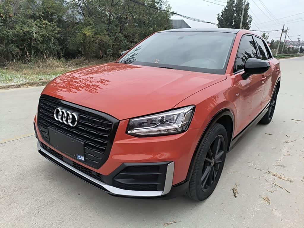 Audi Q2L, 2021 г., жёлтый / оранжевый, 55 800 км Audi 奥迪Q2L, 2021 г., жёлтый / оранжевый, 55 800 км