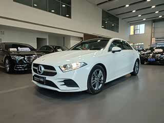 Mercedes-Benz A级 2022 A 180 L