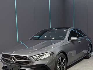 Audi A3, 2021 г., белый, 33 000 км Mercedes-Benz A-Class, 2024 г., серебристый / серый, 28 000 км