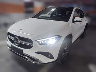Mercedes-Benz 奔驰GLA, 2025 г., белый, 32 900 км