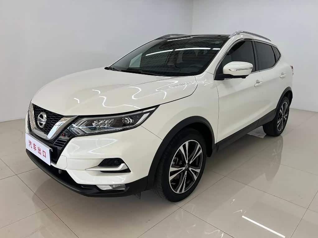Nissan 逍客, 2023 г., белый, 32 000 км Nissan 逍客, 2023 г., белый, 32 000 км