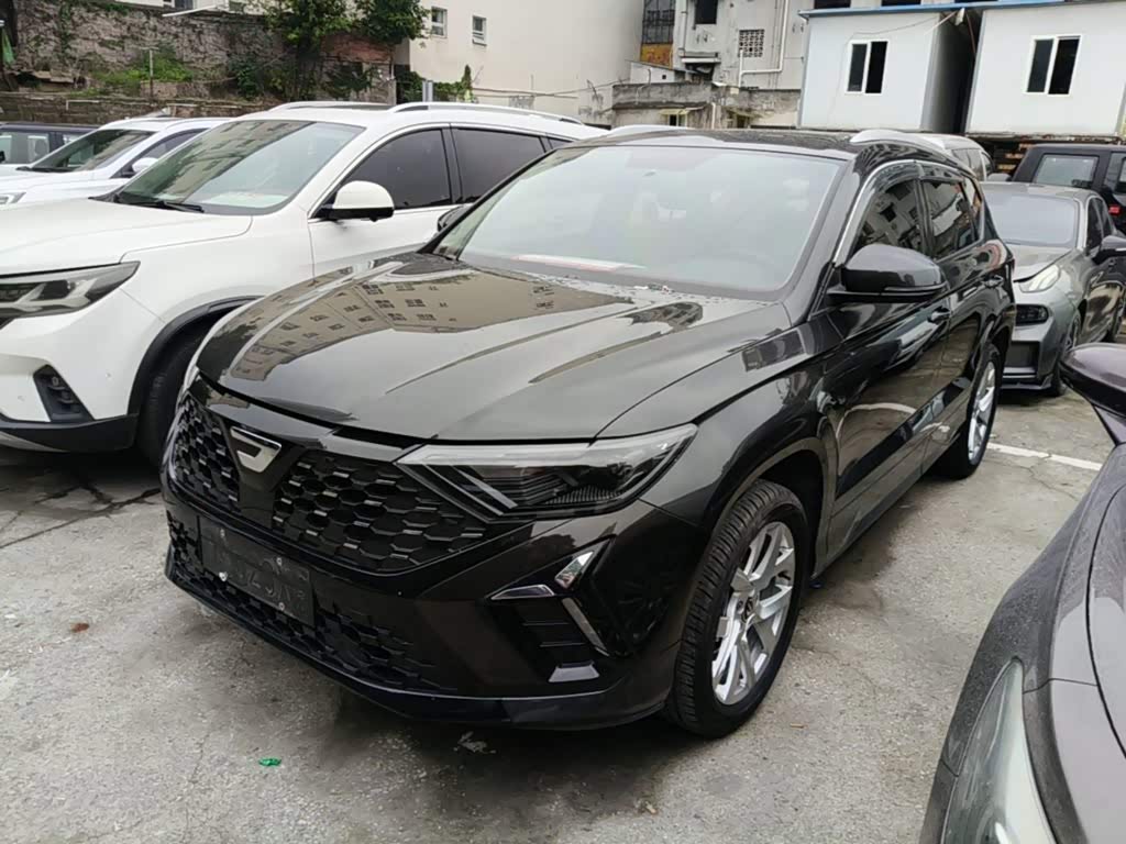 Jetta 捷达VS5, 2025 г., чёрный, 39 800 км Jetta 捷达VS5, 2025 г., чёрный, 39 800 км
