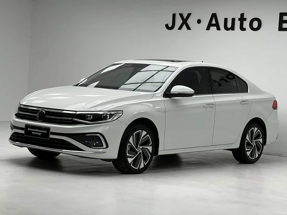 Volkswagen Bora, 2023 г., белый, 22 000 км Volkswagen Bora 2023 200TSI DSG Юэсин PROверсия