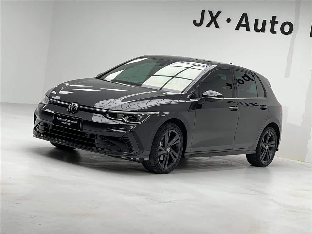 Volkswagen Golf, 2022 г., чёрный, 51 000 км Volkswagen Golf 2023 280TSI DSG R-Line Lite