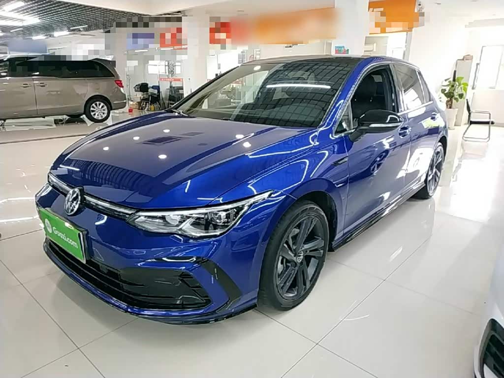 Volkswagen Golf, 2021 г., синий, 35 600 км Volkswagen Golf 2021 280TSI DSG R-Line