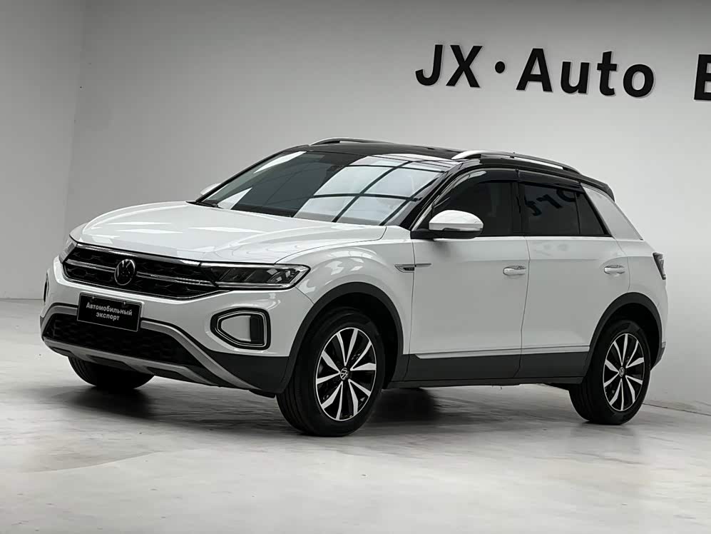 Volkswagen T-Roc, 2023 г., белый, 27 000 км Volkswagen T-Roc 2023 280TSI DSG одна ведущая ось Шигуан версия