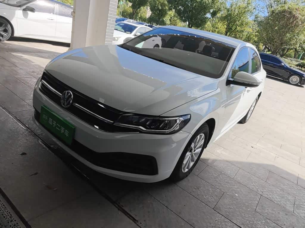 Volkswagen Bora, 2021 г., белый, 19 600 км Volkswagen Bora 2020 1.5L автомат, комплектация «Стиль»