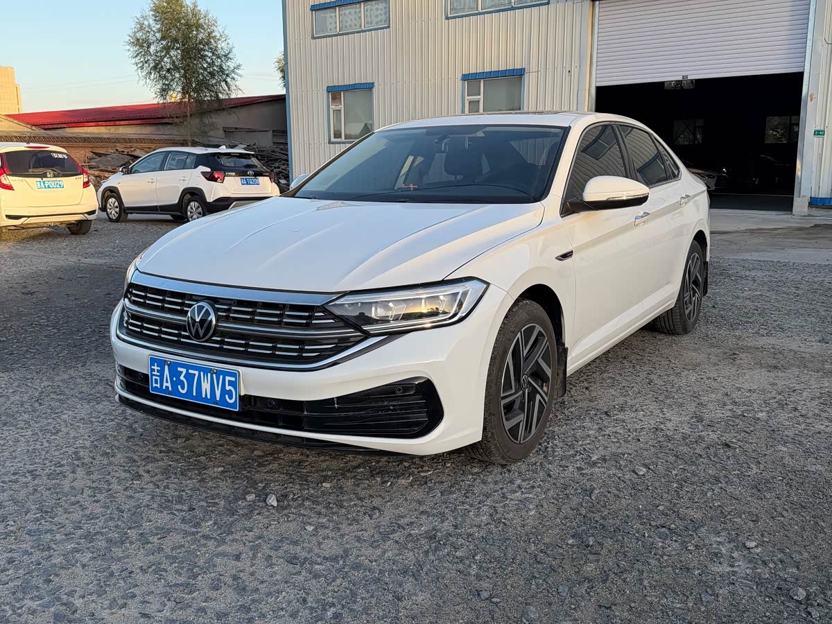 Volkswagen Sagitar, 2022 г., белый, 17 000 км Volkswagen Sagitar 2023 280TSI DSG комплектация «Чаоюэ Lite»