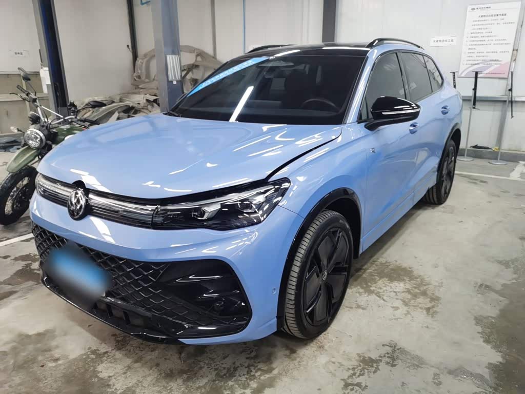 Volkswagen Tiguan L, 2024 г., синий, 6 500 км Volkswagen Tiguan L 2024 PRO 380TSI полный привод R-Line Чжицзунь версия