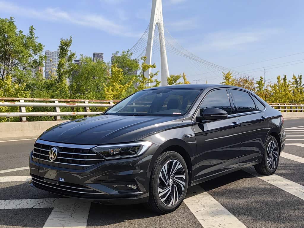 Volkswagen Sagitar, 2021 г., чёрный, 67 600 км Volkswagen Sagitar 2021 280TSI DSG комплектация «Люкс Чжилянь»