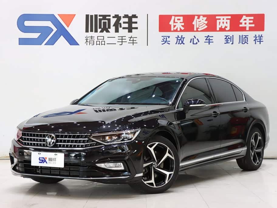 Volkswagen Magotan, 2024 г., чёрный, 56 000 км Volkswagen Magotan 2023 200 × десять тысяч выпущенных автомобилей, юбилейная серия 330TSI DSG Люкс