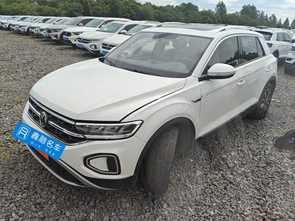 Volkswagen T-Roc, 2025 г., белый, 31 000 км Volkswagen T-Roc 2024 280TSI DSG одна ведущая ось Шигуан версия