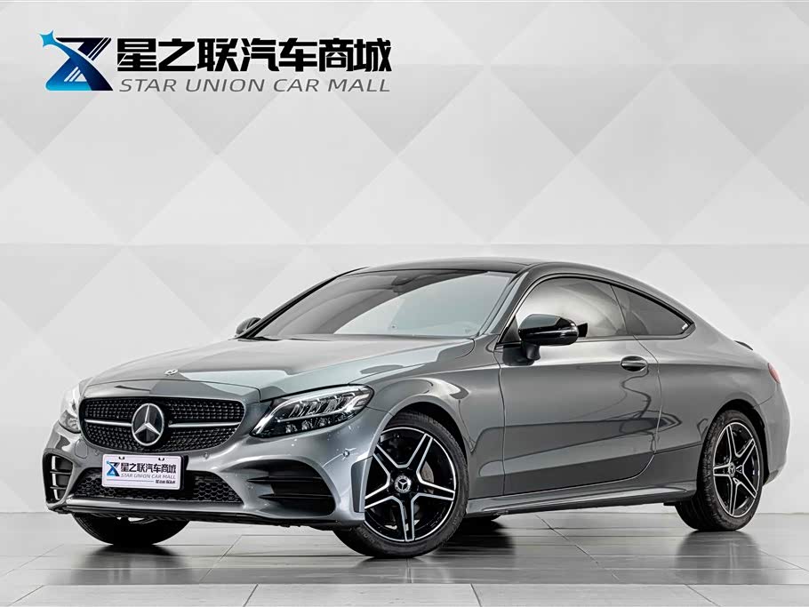 Mercedes-Benz C-Class (импортная версия для Китая), 2022 г., серебристый / серый, 9 500 км Mercedes-Benz C-Class (импортная версия для Китая) 2022 обновлённая версия C 260 轿跑车