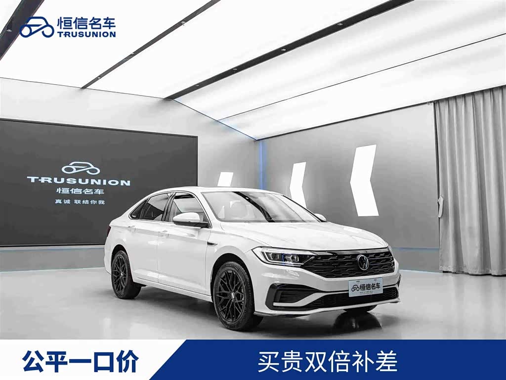 Volkswagen Sagitar, 2023 г., белый, 22 000 км Volkswagen Sagitar 2023 300TSI DSG комплектация «Чаоюэ»