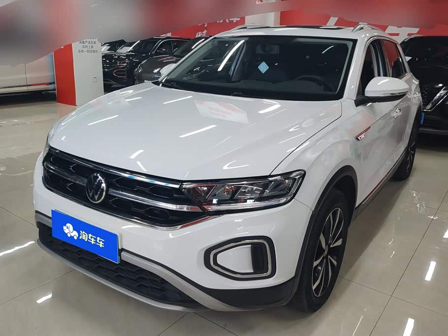Volkswagen T-Roc, 2024 г., белый, 60 200 км Volkswagen T-Roc 2024 280TSI DSG одна ведущая ось Шигуан версия