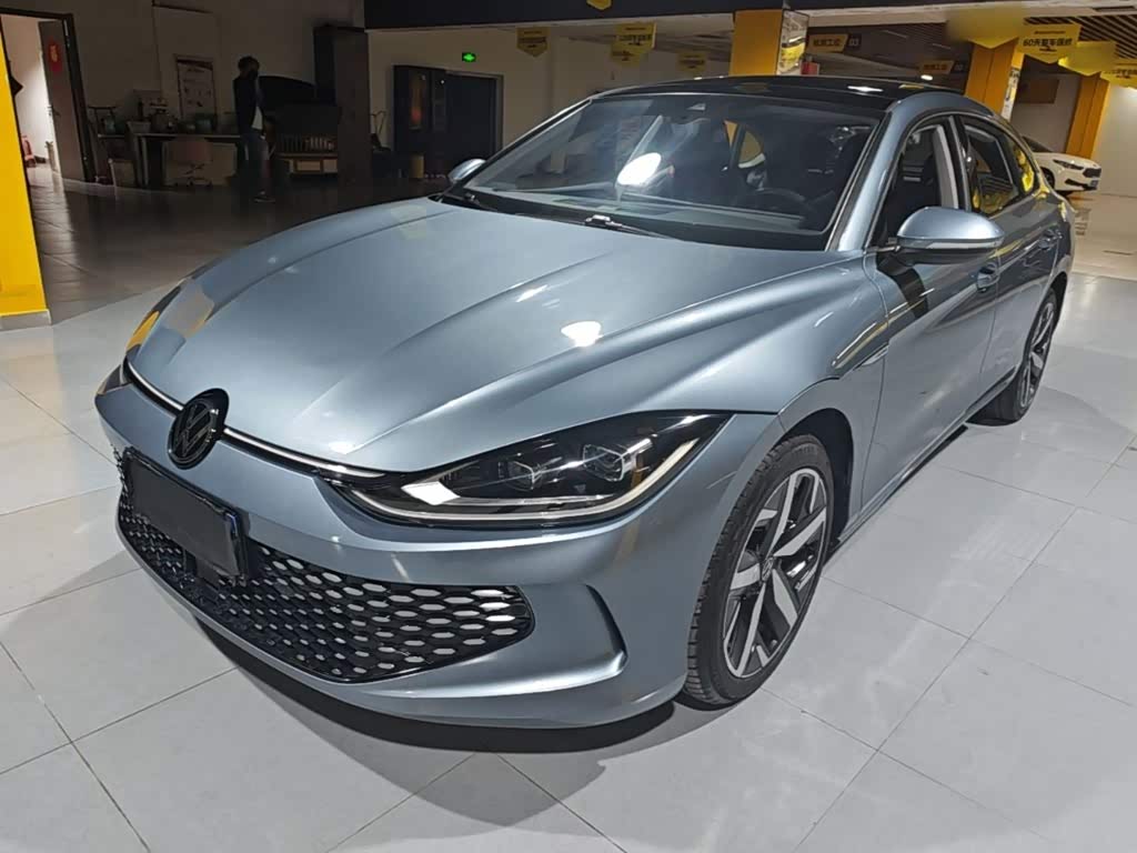 Volkswagen Lamando, 2022 г., синий, 38 500 км Volkswagen Lamando 2022 Lamando L 280TSI DSG комплектация «Кула»